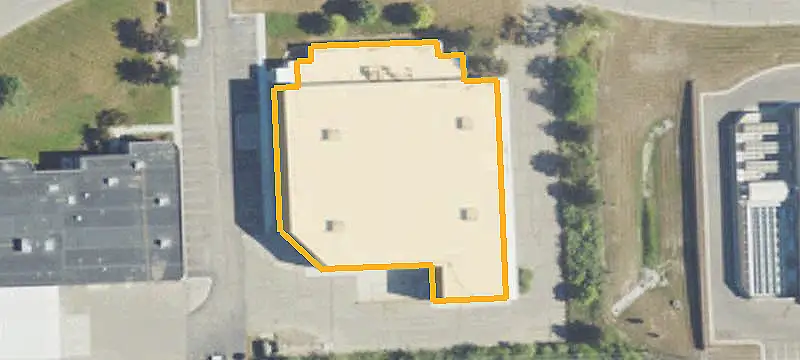 Freestanding Distribution Center