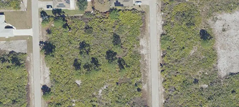 6005 Jane Ave N, Lehigh Acres, FL 33971