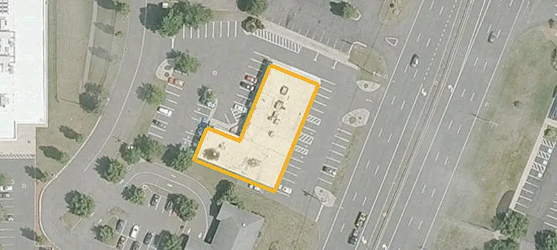 Single-Tenant Retail Space