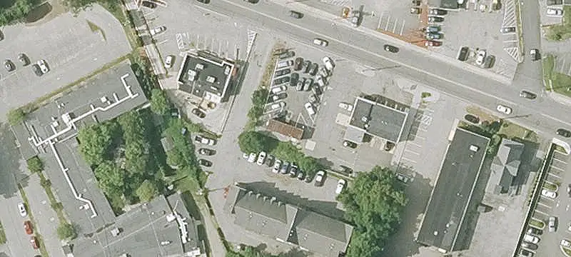 Automotive Property with Car Lot