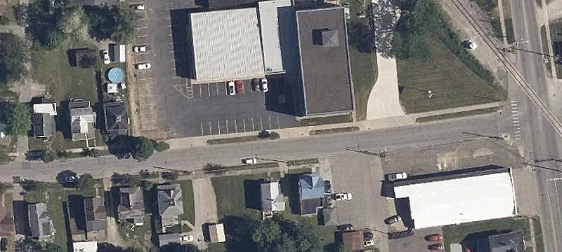 Flex Building with Overhead Doors