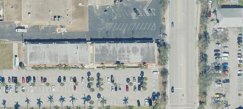 Freestanding Retail Space