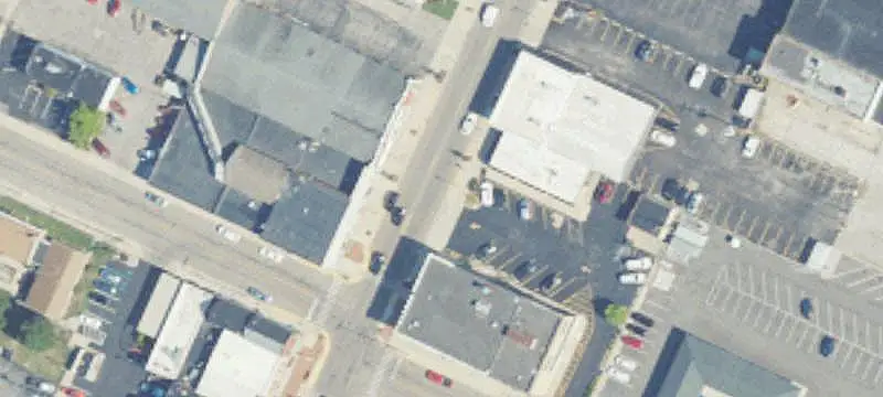 Single-Story Multi-Tenant Office Building