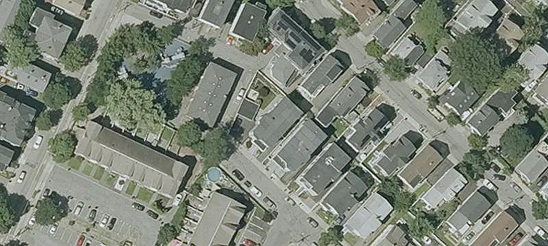 Three-Unit Corner-Lot Triplex