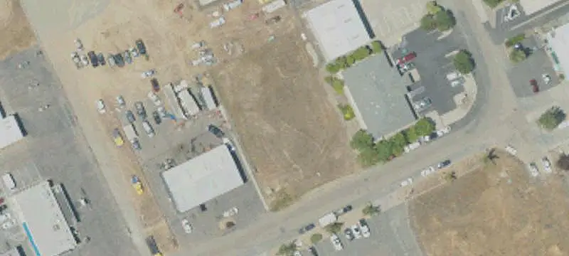 Usable Commercial Land