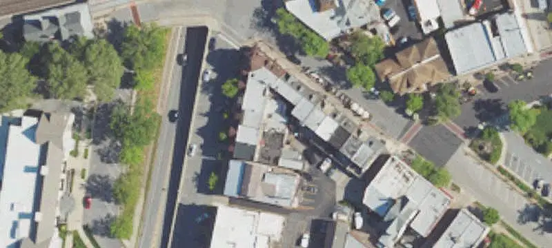 Freestanding Mixed-Use Property