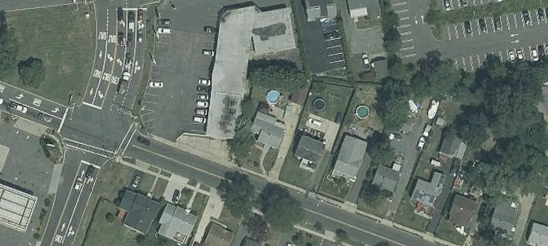 Fully Leased Strip Mall