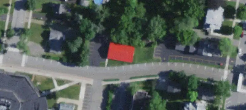 One-Story Specialty Property