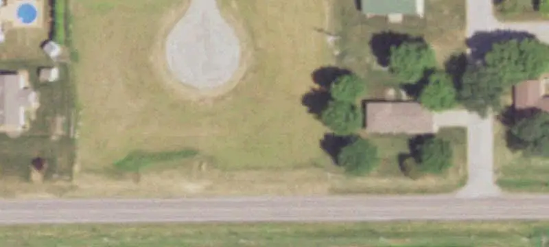 Land / Land