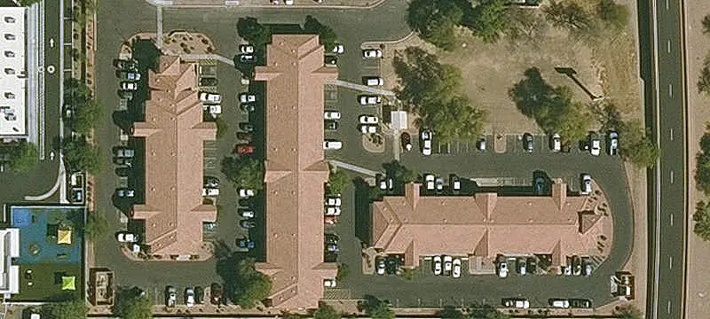 Multi-Tenant Shopping Center