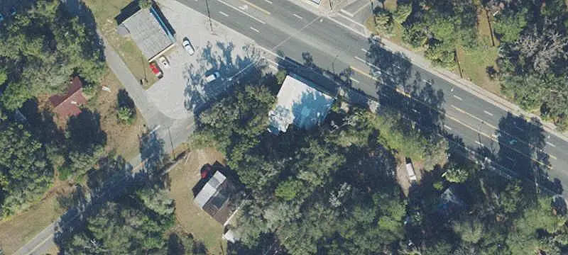 Mixed-Use Property with Apartment