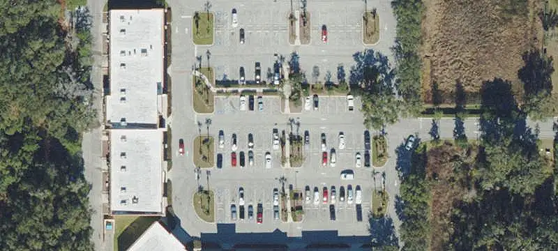 Commercial Outparcel Near Retail
