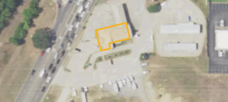 Commercial Land at Signalized Corner