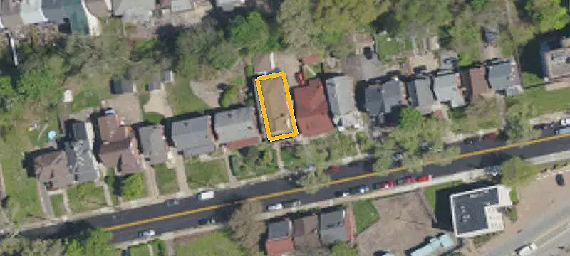 Three-Bedroom Duplex with Garage