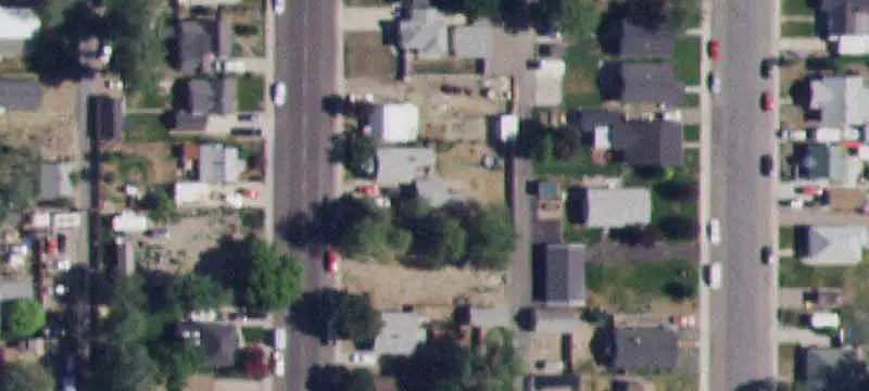 Duplex with Separate Utilities