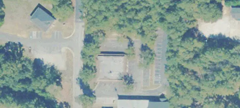 Four-Suite Office Building