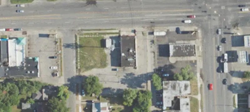 Freestanding Restaurant Building
