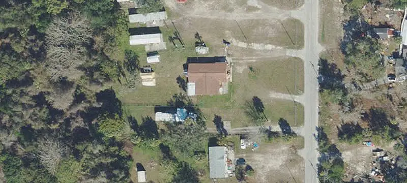 Mobile Home Park with Laundry