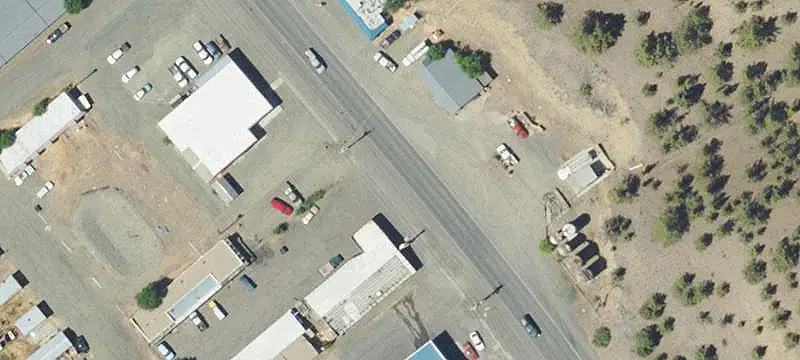 Industrial Flex Building with Loading Docks