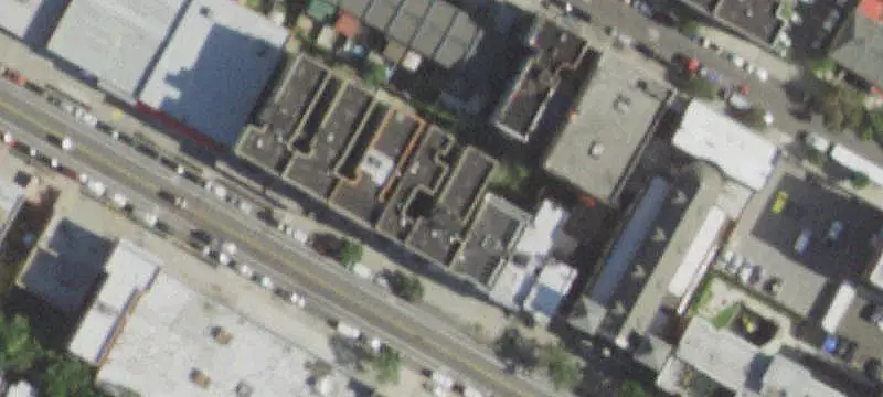 Two-Space Restaurant Building