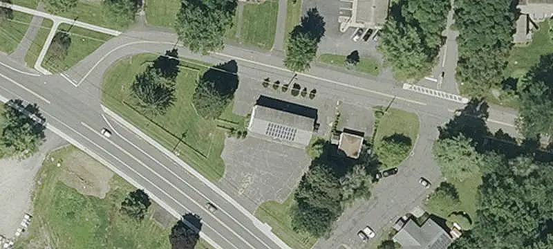 Fully Leased Mixed-Use Building