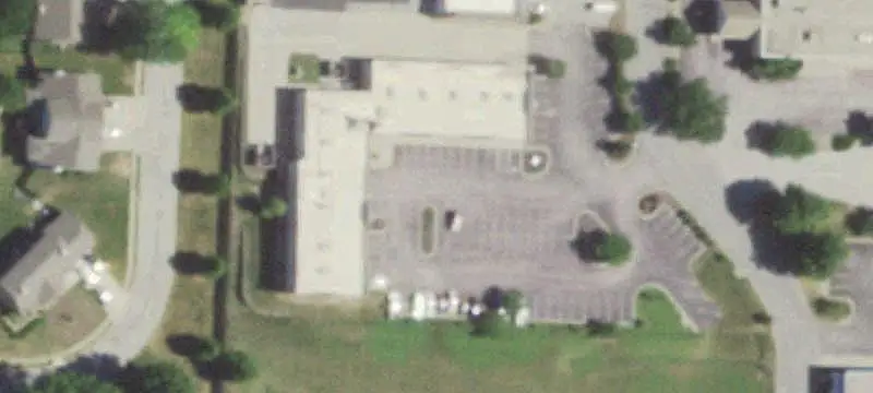 Multi-Tenant Shopping Center