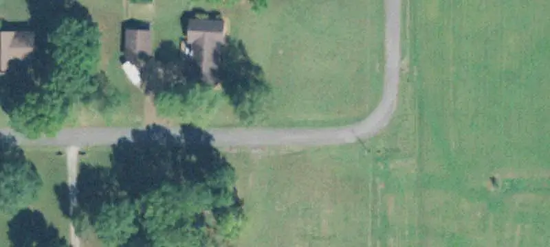Waterfront Farm With Lake