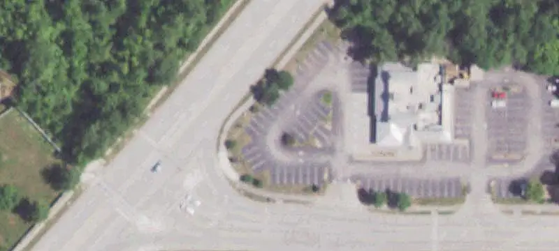 Restaurant Building with Highway Frontage
