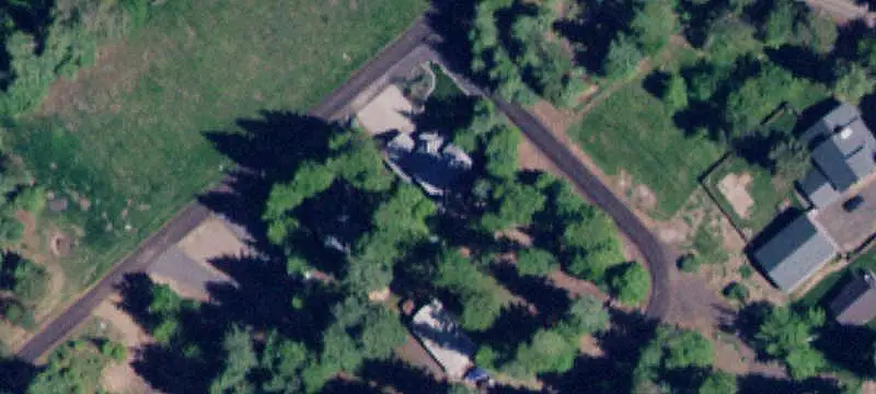 Land / Vacant Lot < 1 Acre
