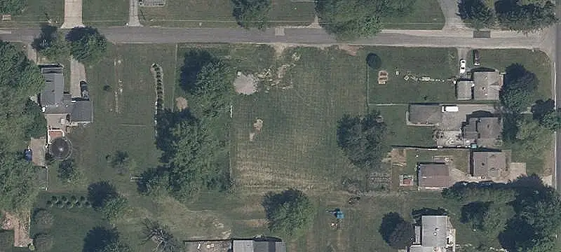 Lots/Land