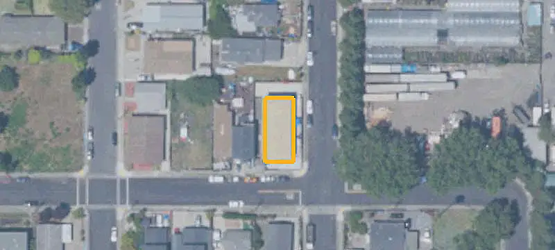 10-Unit Apartment Building