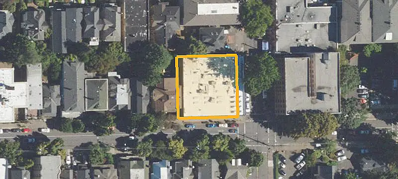 Retail Space Near NW 21st Avenue