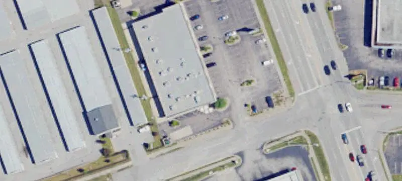 Endcap Retail Space