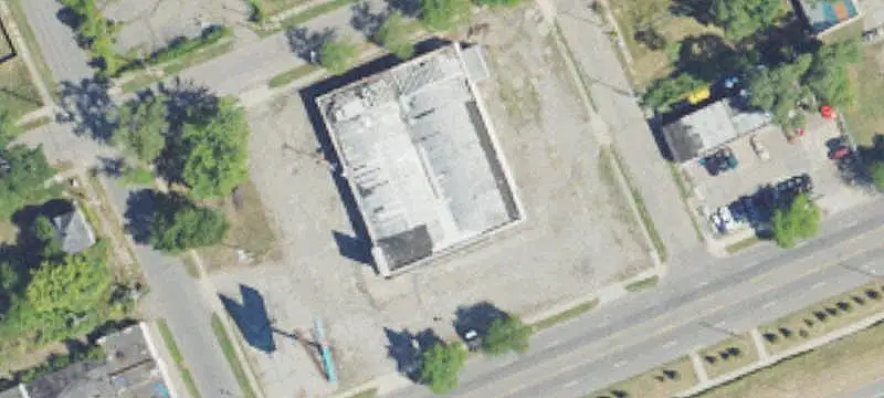 Freestanding Retail Building