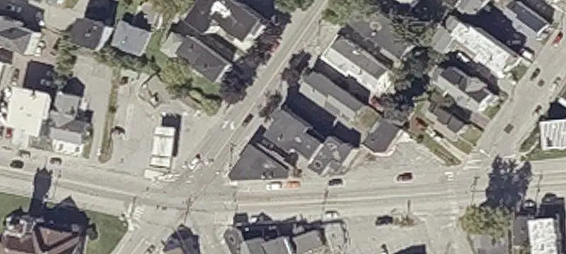 10-Unit Apartment Building