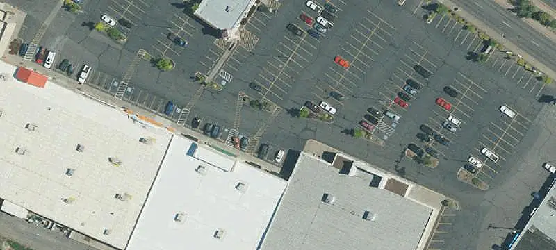 Commercial Land at Corner Intersection