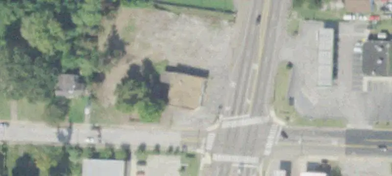 Mixed-Use Property with Two Suites