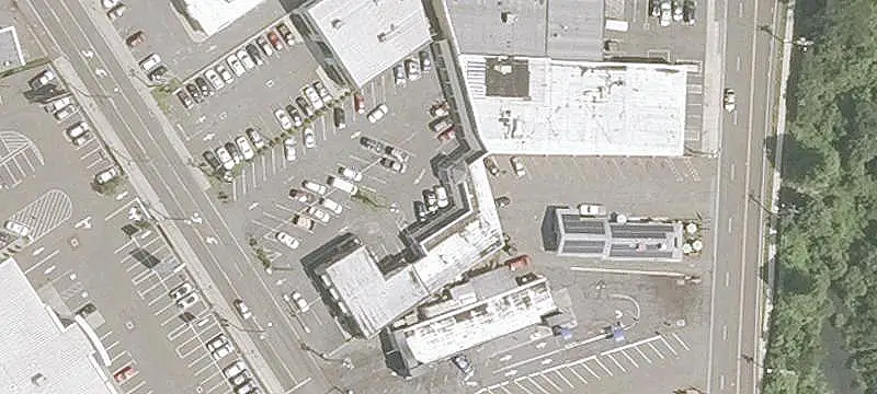 Retail Space Near Major Institutions