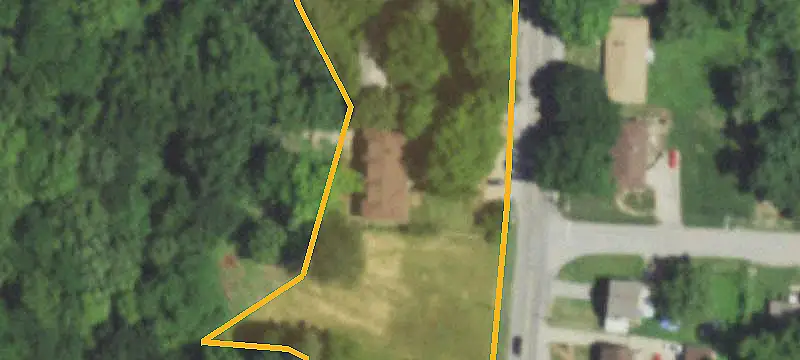 Hunting Land Behind Residential Properties