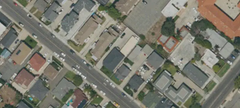 Remodeled Fourplex With Covered Parking