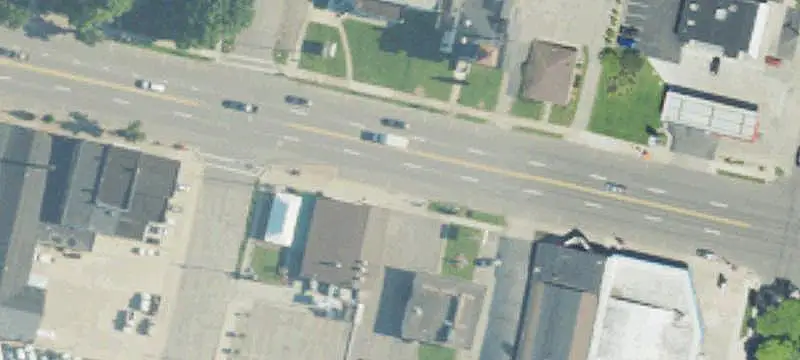 Three-Level Mixed-Use Building