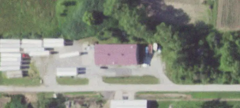 Commercial Land with Prefabricated Building