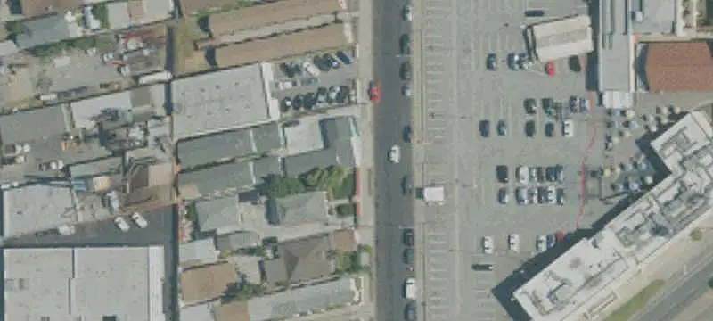 10-Unit Apartment Buildings