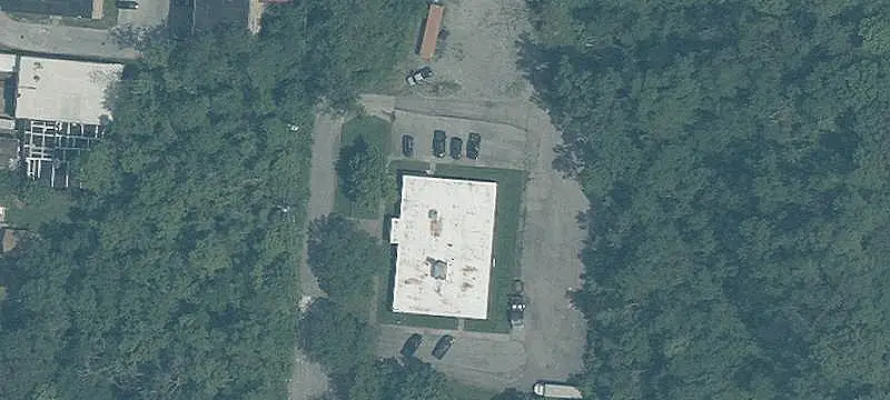 Single-Story Brick Flex Building