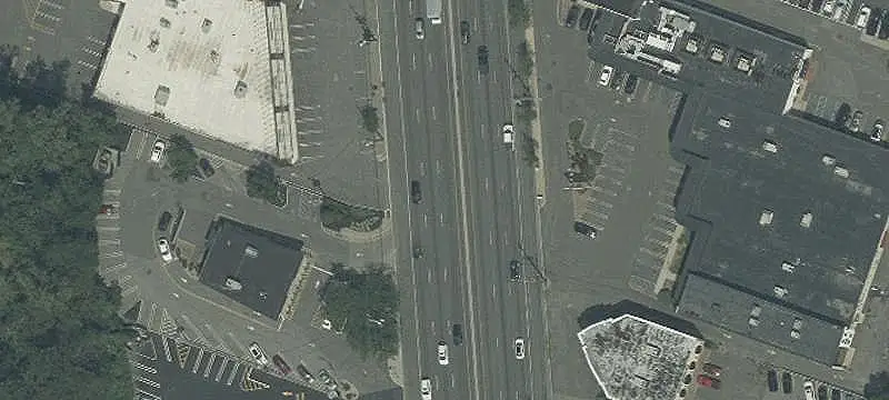 Retail Space with On-Site Parking
