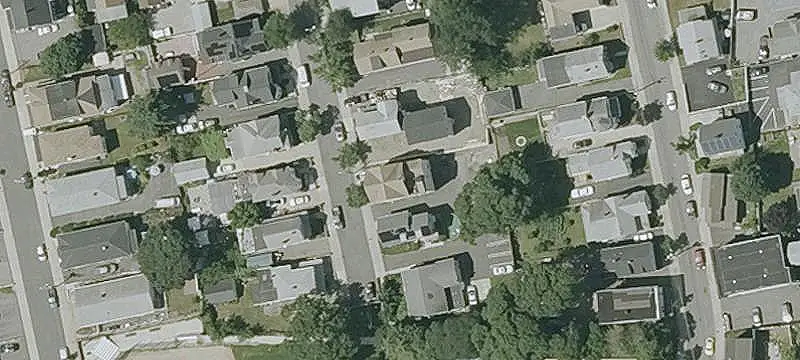 Four-Unit Quadplex with Basement Laundry