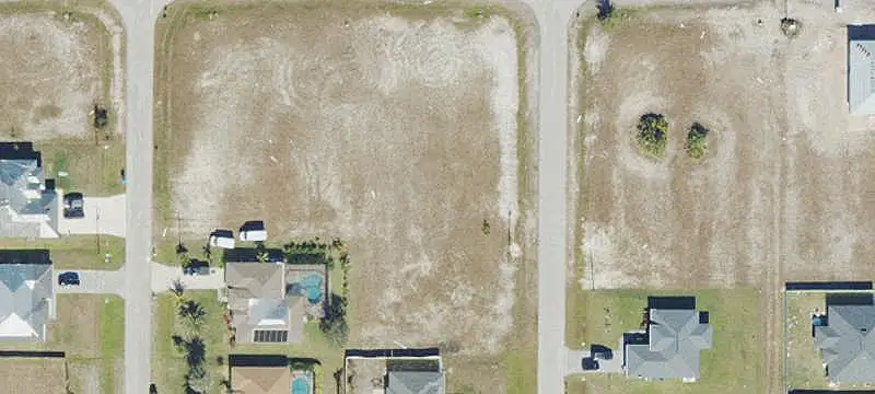 2116 Northeast Juanita Place, Cape Coral, FL 33909