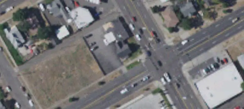 Signalized-Intersection Commercial Land