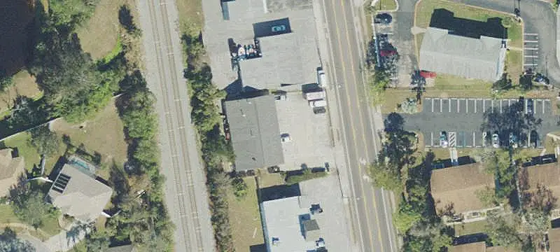 Two-Tenant Retail Building