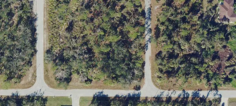 Lots/Land